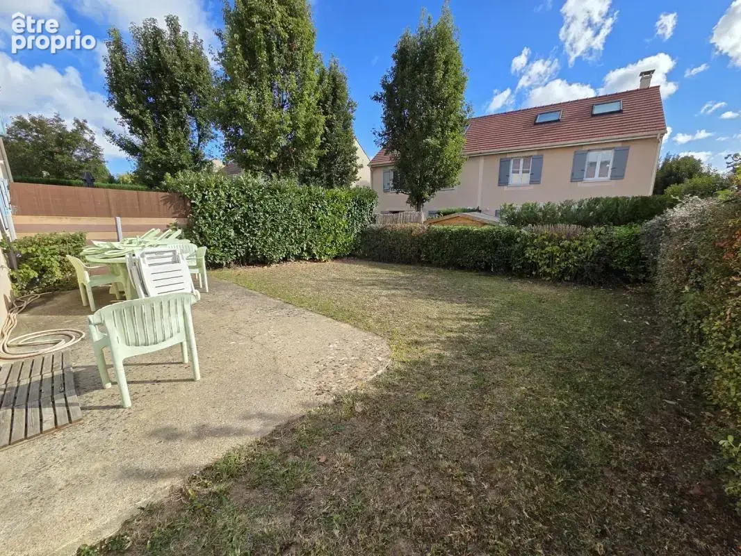 Agréable maison familial, secteur résidentiel - photo 2
