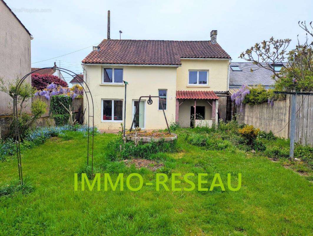 Maison à LA ROCHE-SUR-YON