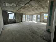 Commerce à SAINTE-MARIE