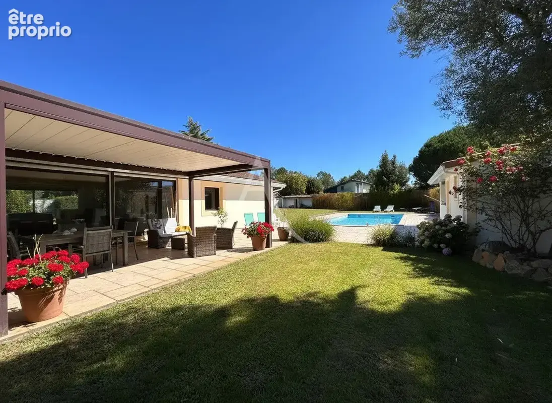 Maison Saint Medard En Jalles 6 pièce(s) 205.30 m2 - photo 8