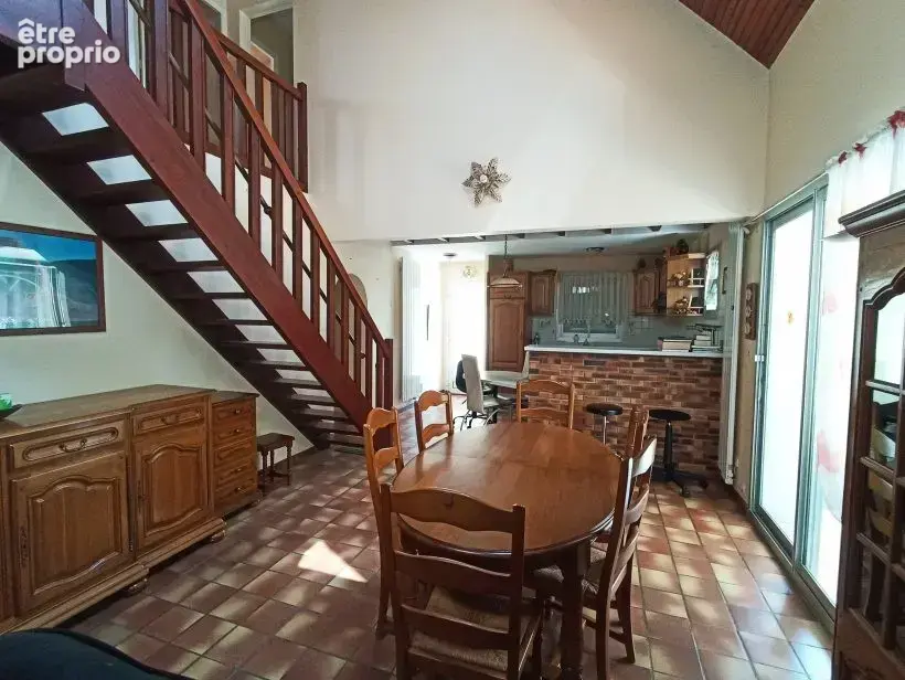 Maison 133 m² à Saint-Lyphard  - photo 2