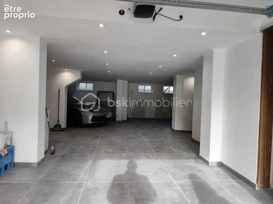  Montigny-lès-Metz – Maison familiale rénovée avec prestations de qualité - photo 13