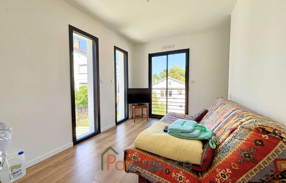 Maison à VAUX-SUR-MER