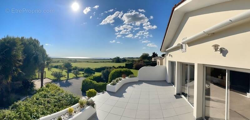 Maison à PORT-DES-BARQUES
