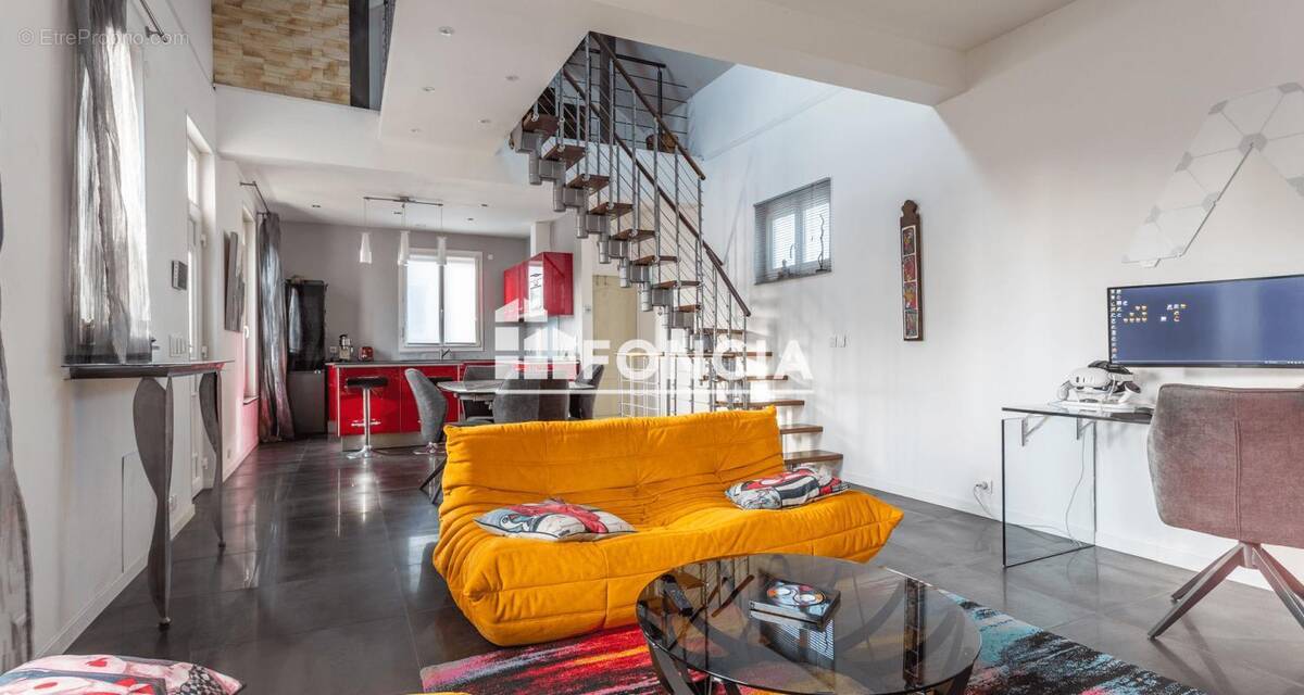 Maison à SAVIGNY-SUR-ORGE