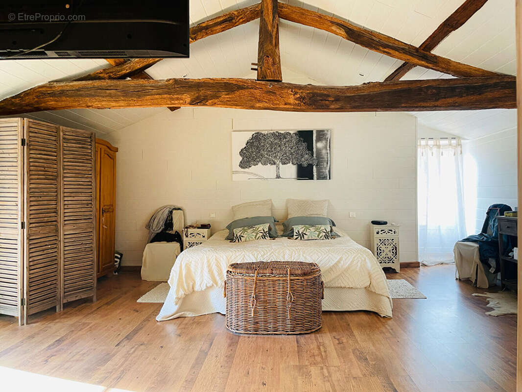 Maison à COMMEQUIERS