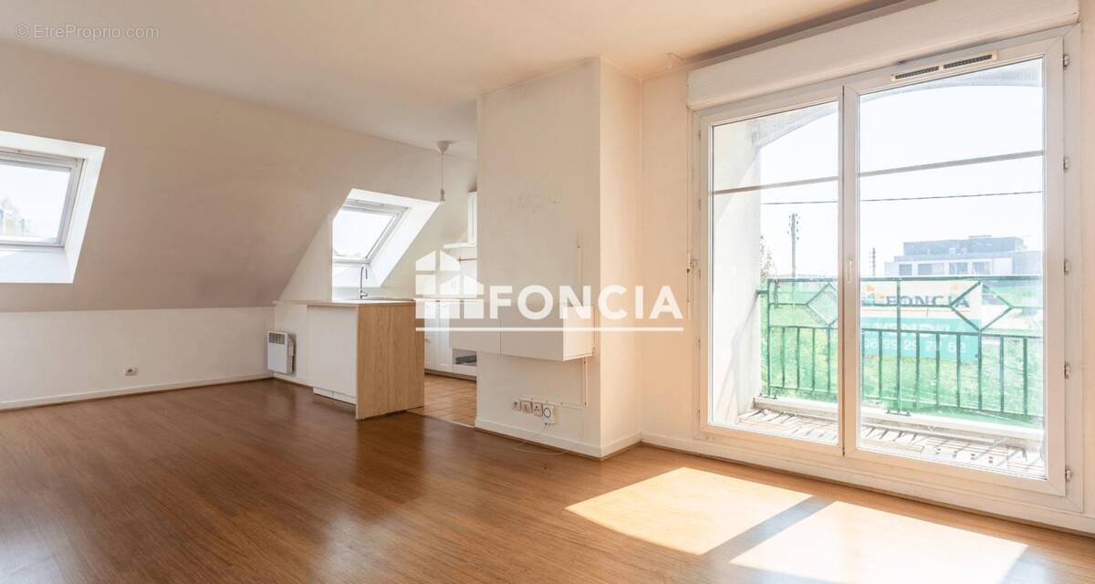 Appartement à MORANGIS