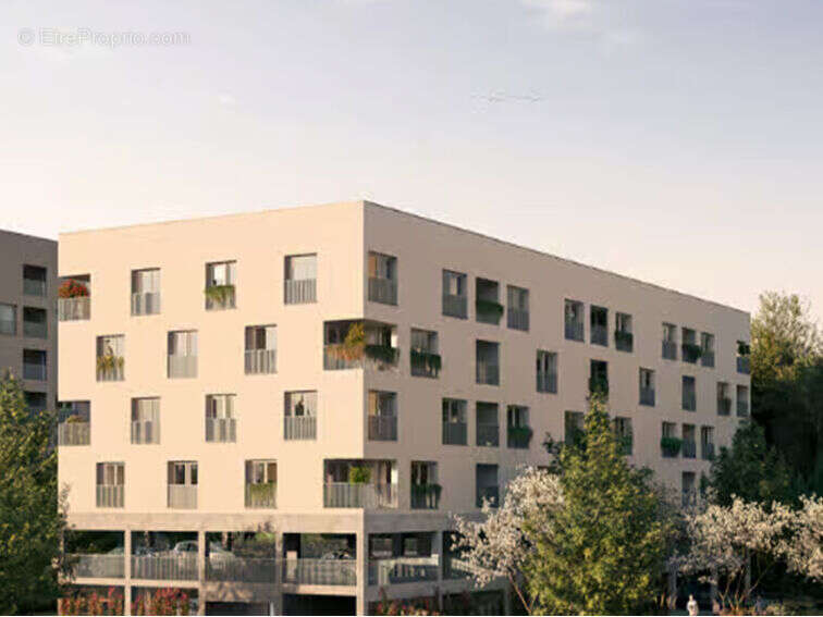 Appartement à VILLENAVE-D&#039;ORNON