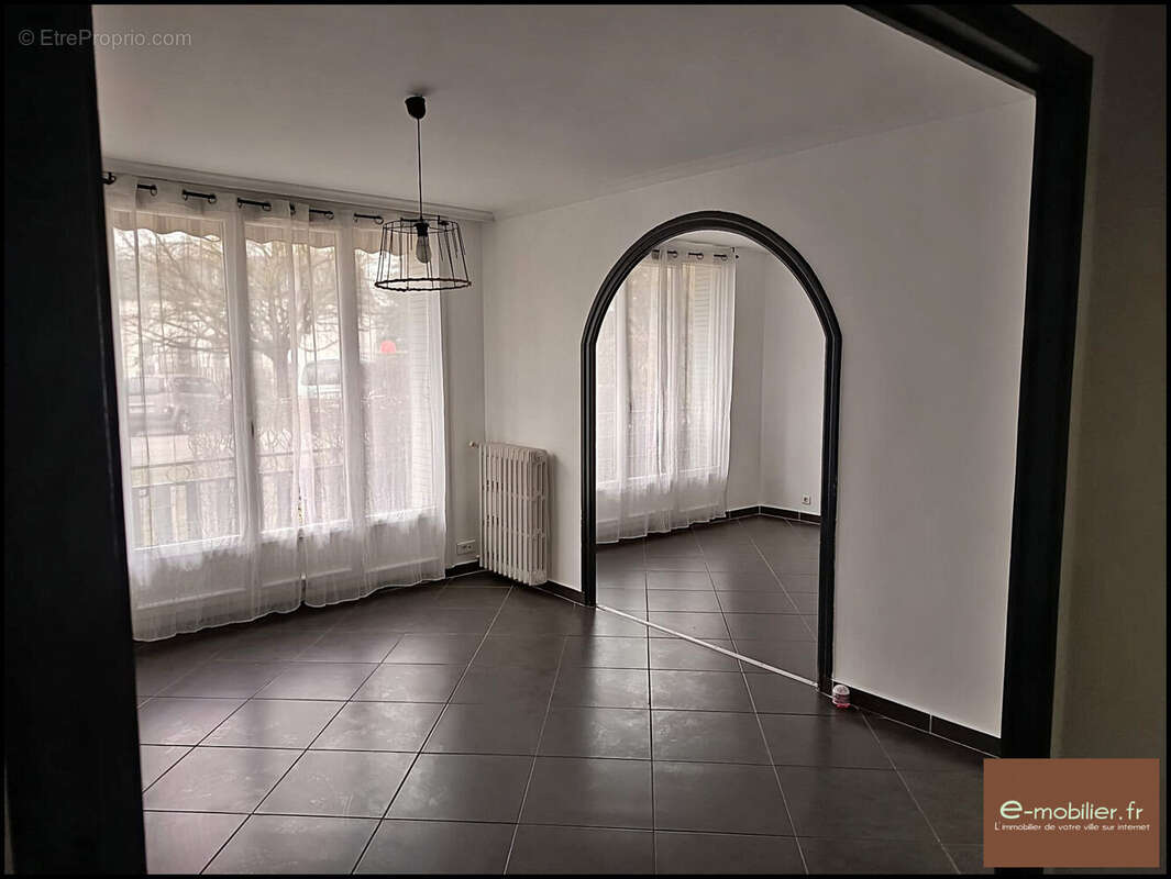 Appartement à LE PONT-DE-BEAUVOISIN