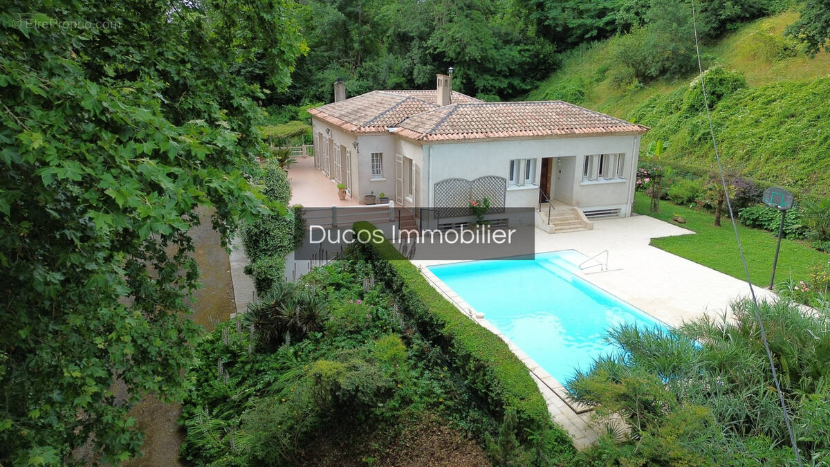 Maison à LE MAS-D'AGENAIS