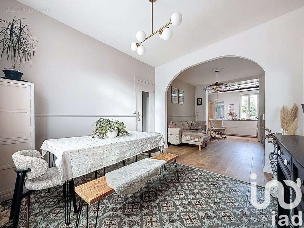 Photo 2 - Maison à RONCQ