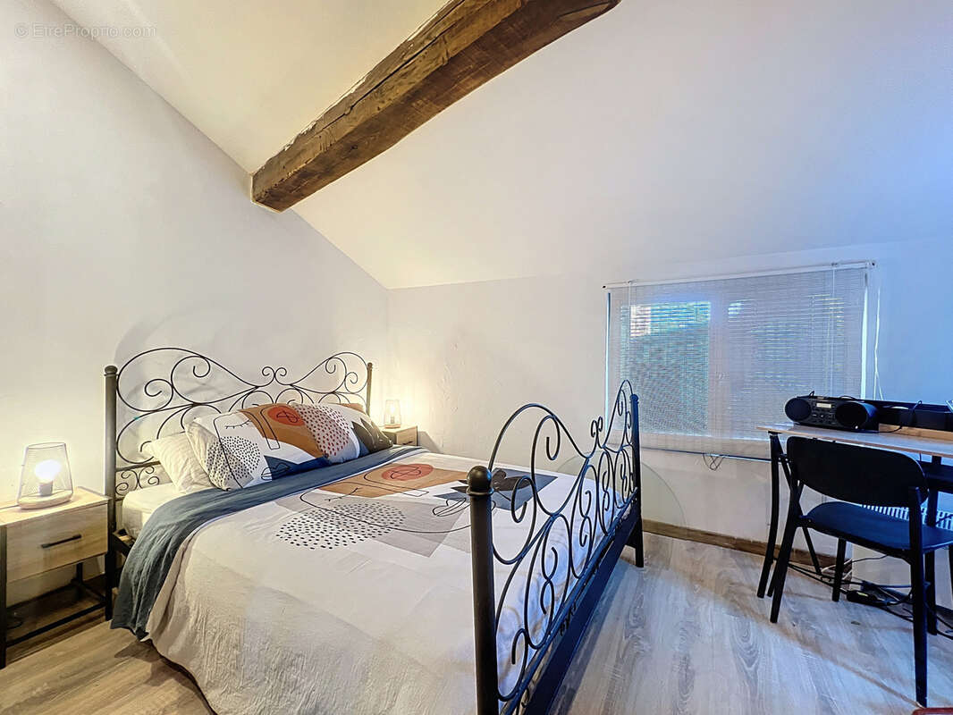 Coup de cœur à Tarerach : maison rénovée alliant pierre et modernité - photo 6