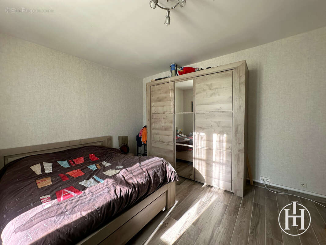 Maison à SAINT-AMAND-MONTROND