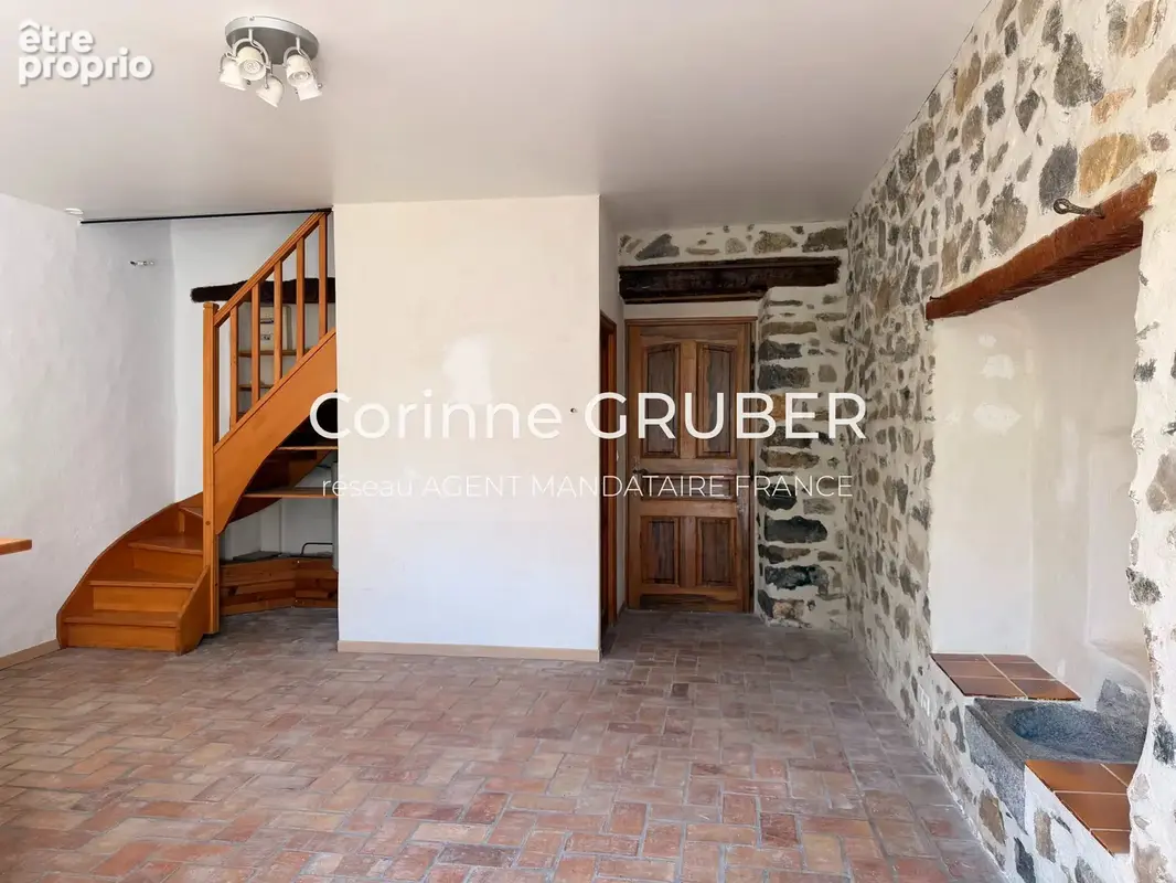 Entrages, appartement de 76,56 m² avec jardin privatif de 422 m² - photo 8