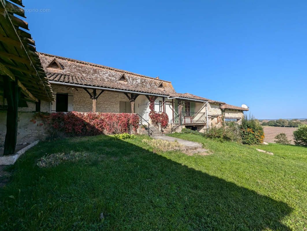 Maison à CASTILLONNES