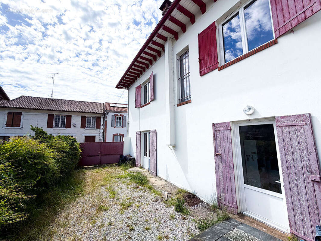Appartement à SOUSTONS