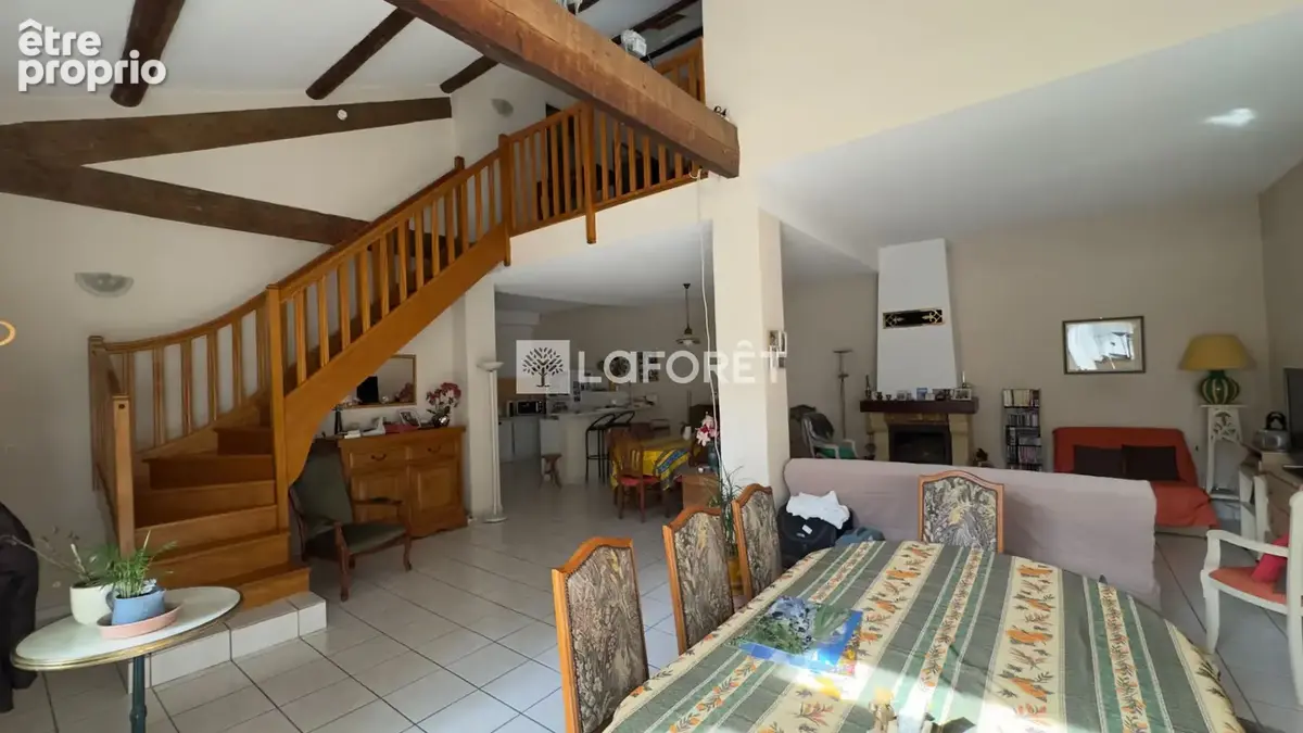 Maison Lansargues 7 pièces 204 m2 - photo 4
