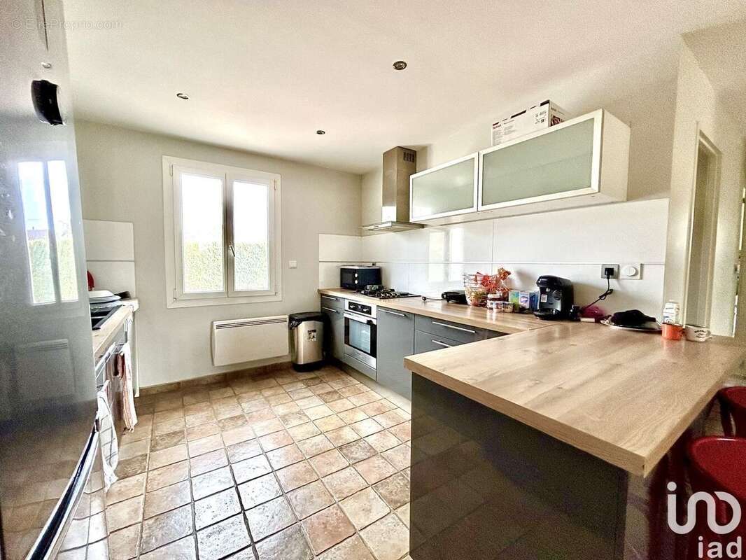 Photo 3 - Maison à THORIGNY-SUR-OREUSE