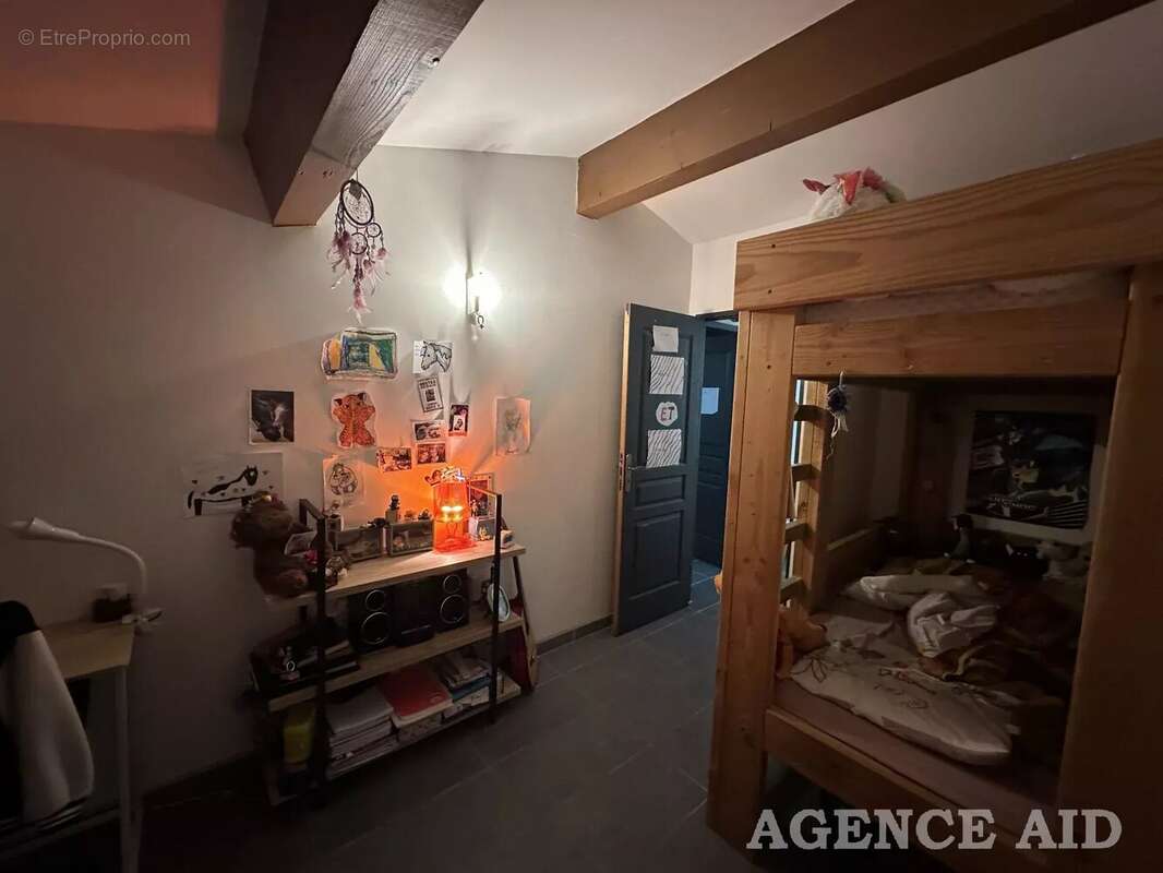 Appartement à CUGES-LES-PINS