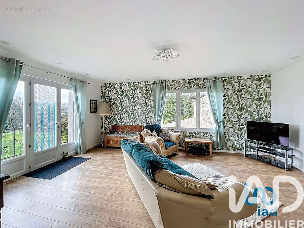 Photo 4 - Maison à COULONGES-SUR-L'AUTIZE