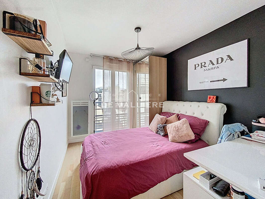 Appartement à SURESNES