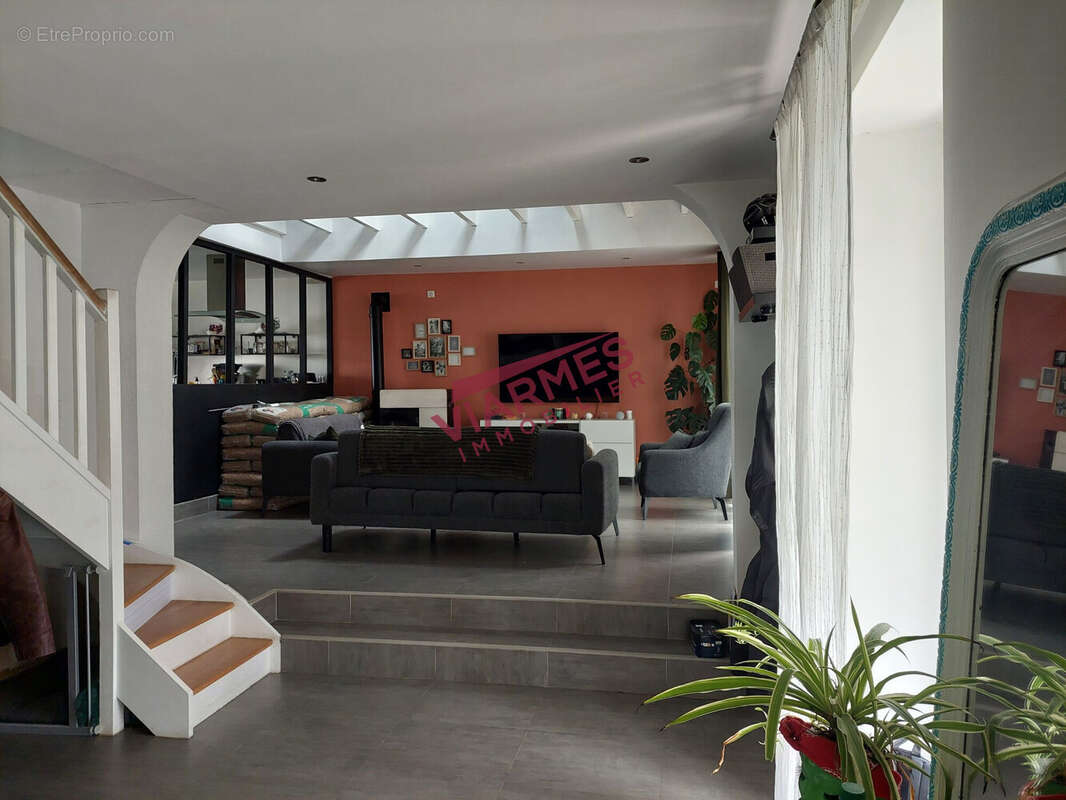 Maison à BELLOY-EN-FRANCE