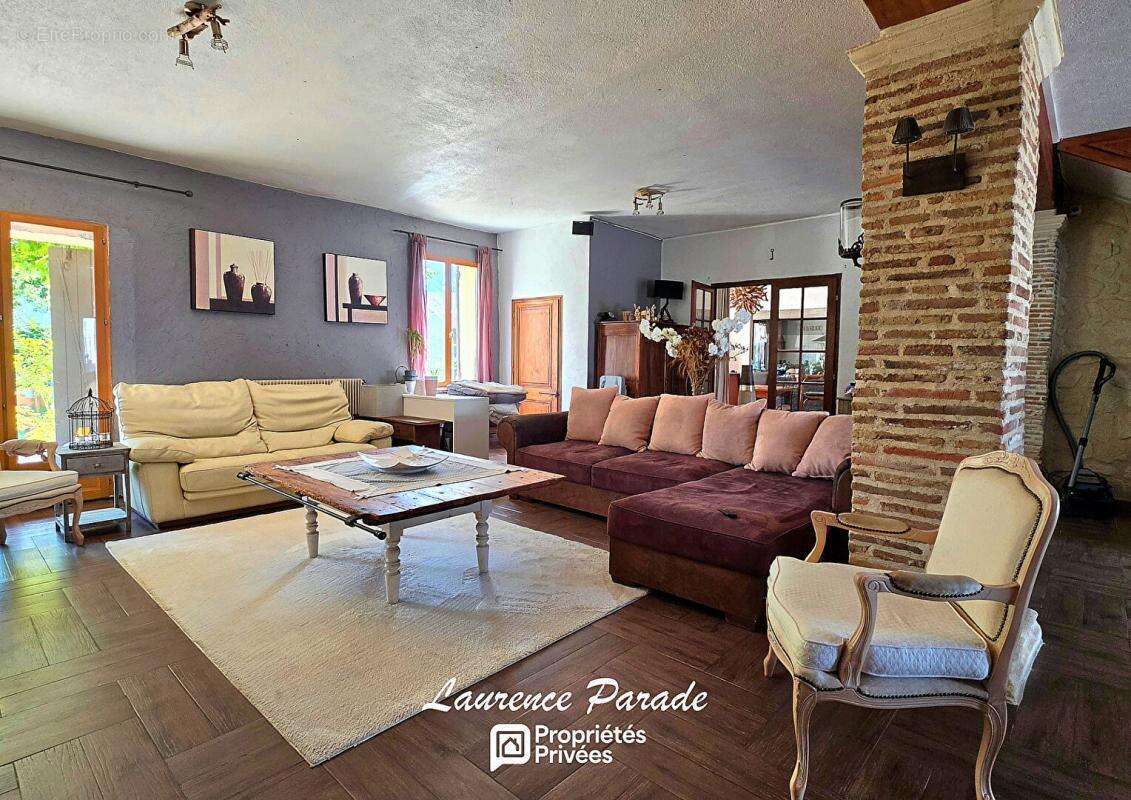 Maison et deux logements garage piscine - photo 6