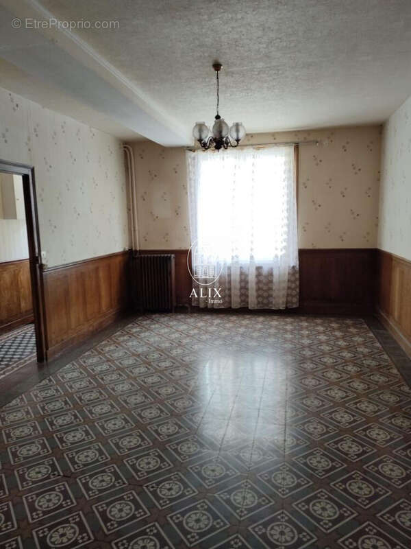 Maison à SAINT-PELLERIN