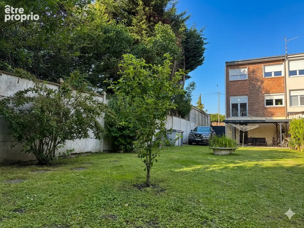 NOUS AVONS VENDU - Charmante maison 3 chambres avec jardin - photo 3
