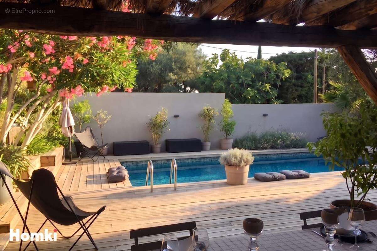 Maison/Villa T4 de 170 m2 à Villeneuve-lès-Avignon 30400 - photo 4
