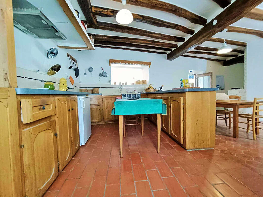 Maison à BAZOCHES-LES-GALLERANDES