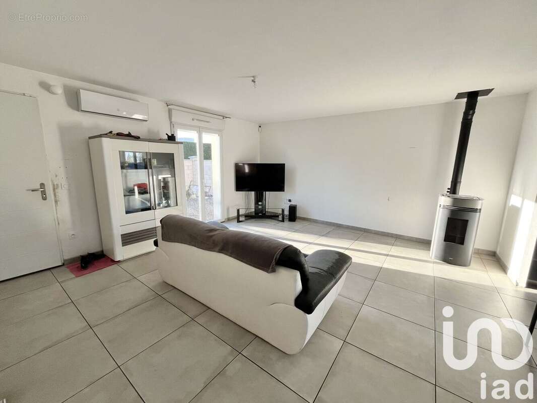 Photo 2 - Maison à LA FERTE-MILON