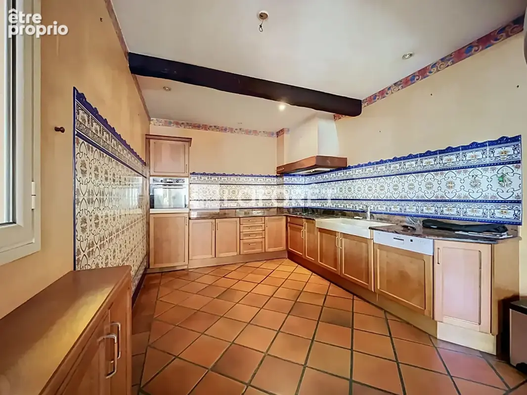 Maison 5 pièces 126 m² à vendre à Thuir (66300) - photo 4