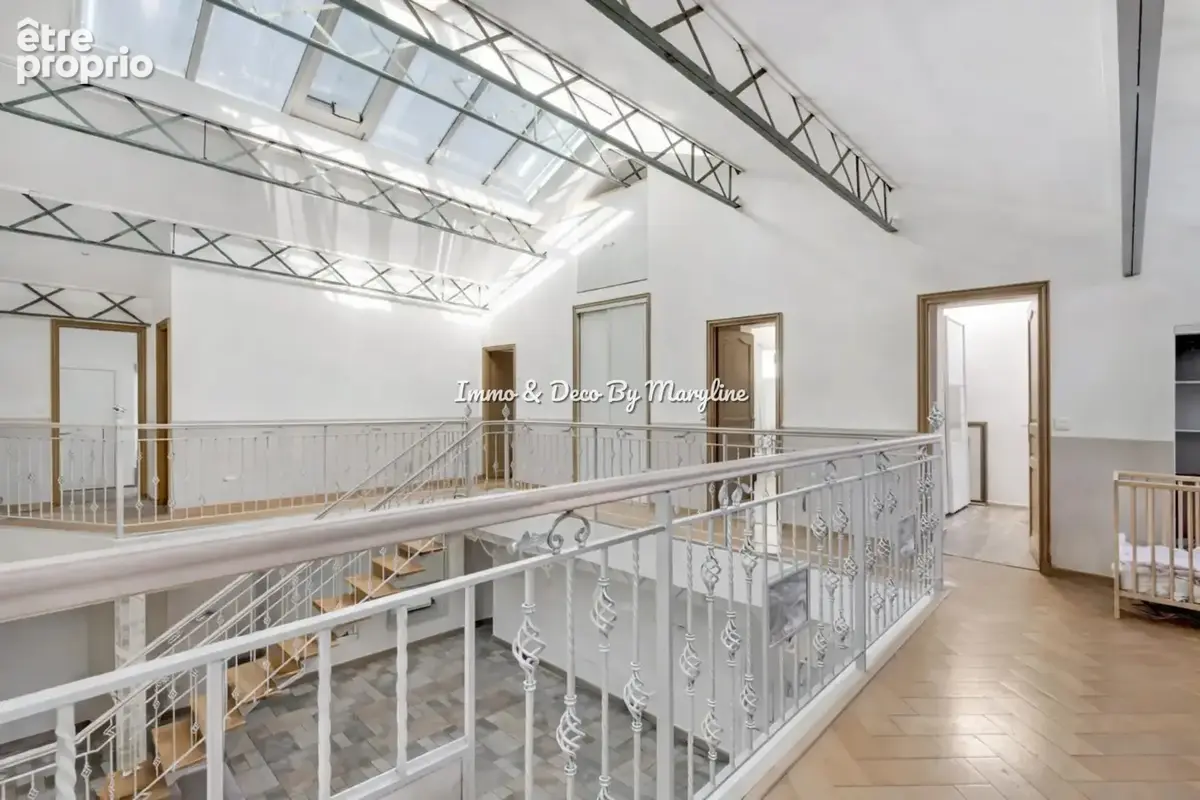 Appartement 225 m² à Joinville-Le-Pont  - photo 3
