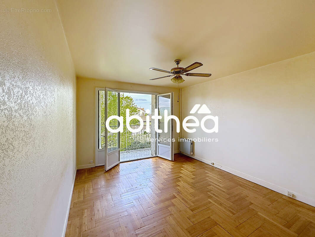 Appartement T2 avec balcon - photo 11