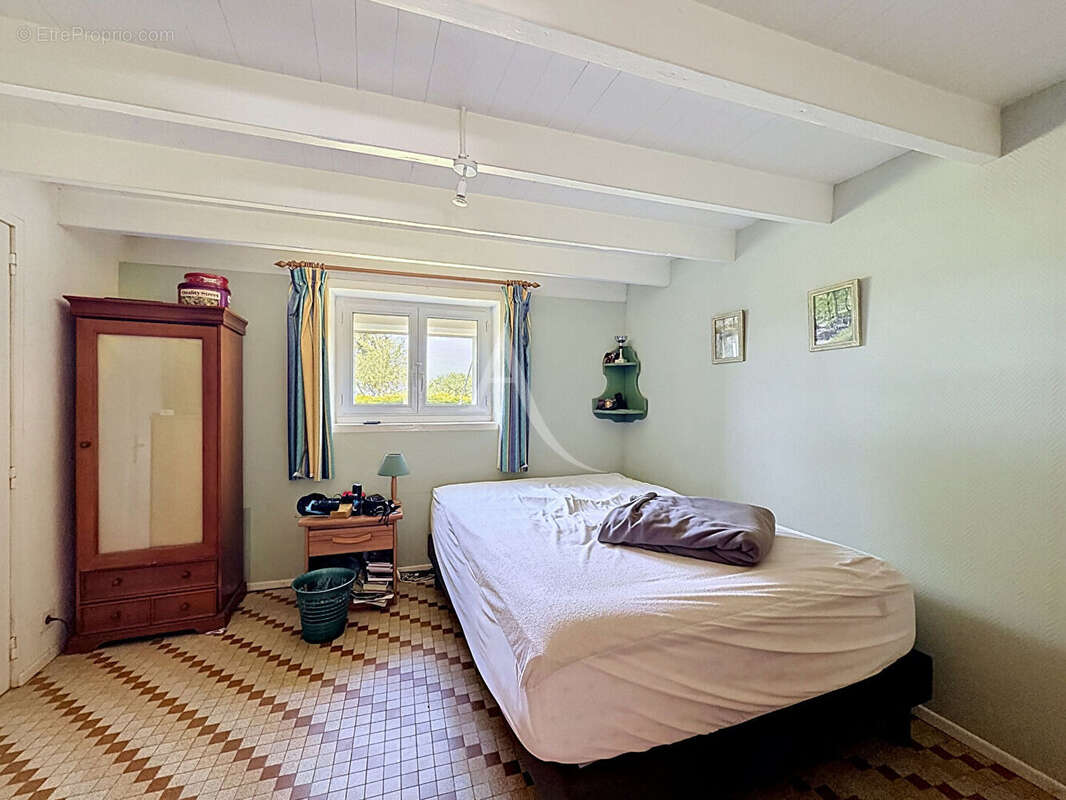 Maison à SOULAINES-SUR-AUBANCE