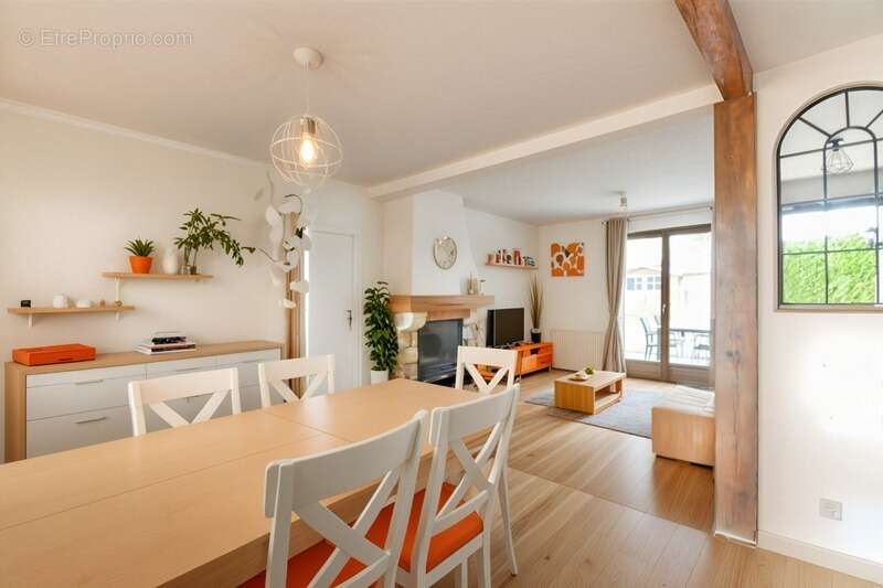 Maison à VILLIERS-SUR-ORGE