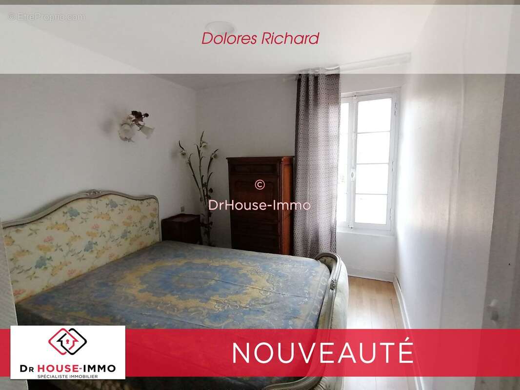 Maison à SAINT-MEDARD-DE-GUIZIERES