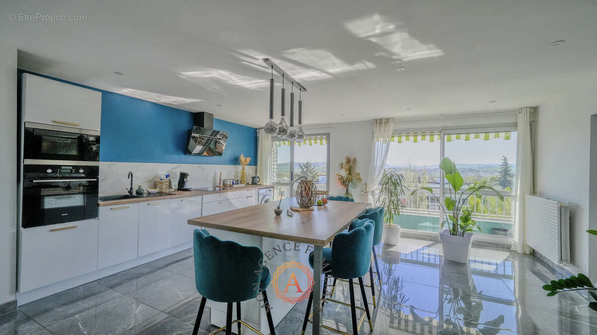Appartement à COURNON-D'AUVERGNE