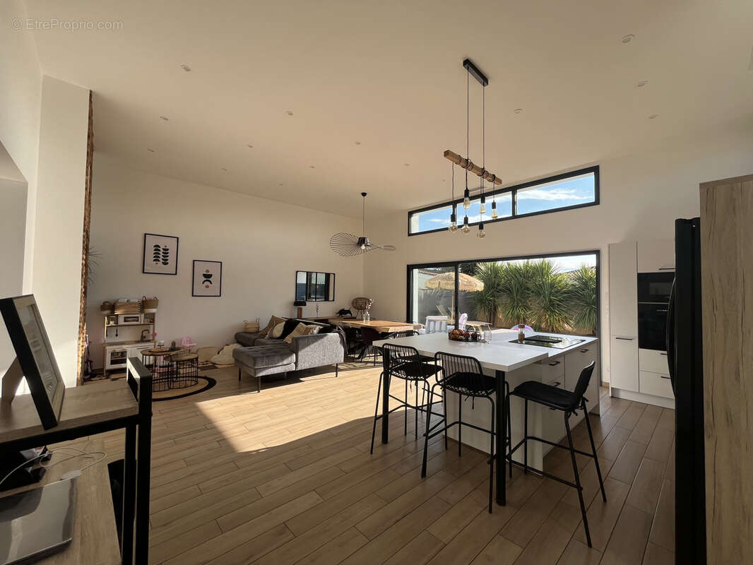 Maison à MARCHEPRIME