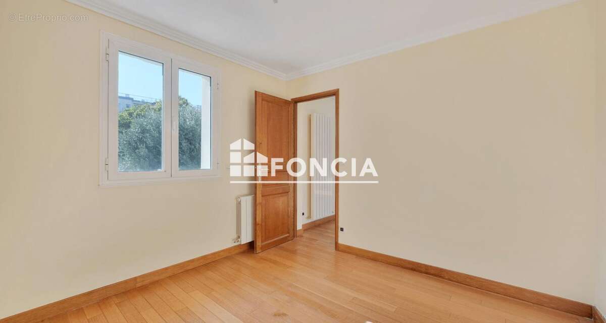 Appartement à CHATILLON