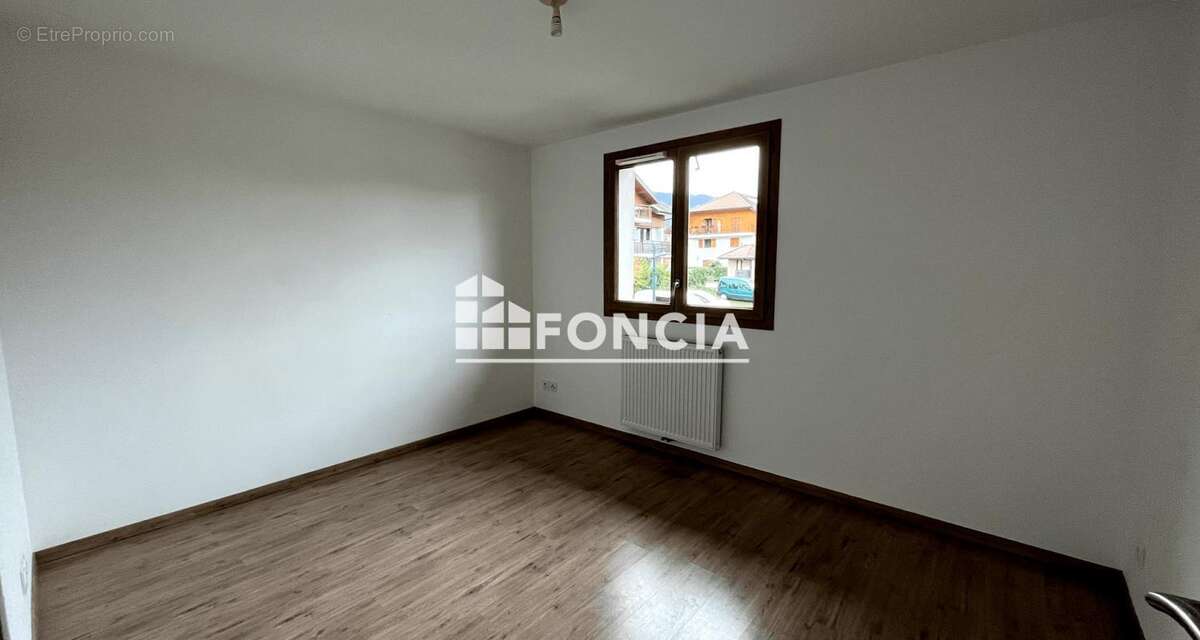 Appartement à DUINGT