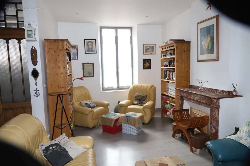 Maison à LAVELANET