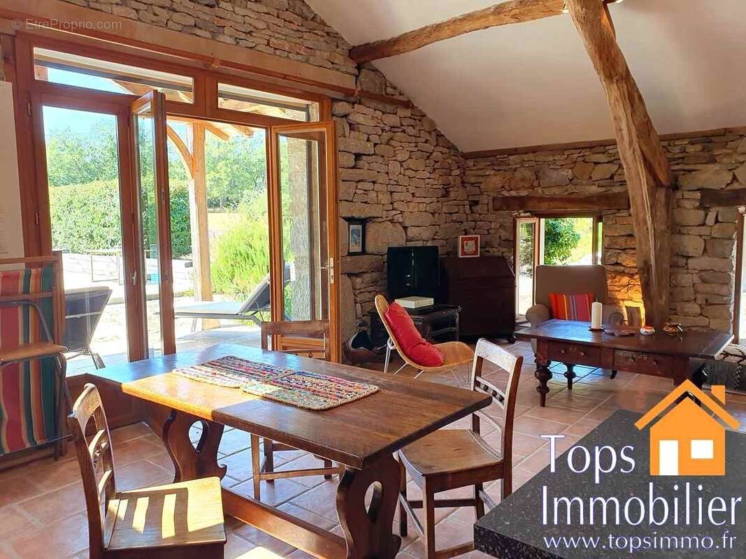 Maison à SAINT-ANTONIN-NOBLE-VAL