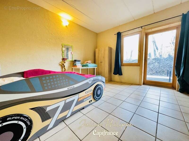 Maison à LA BATIE-MONTSALEON