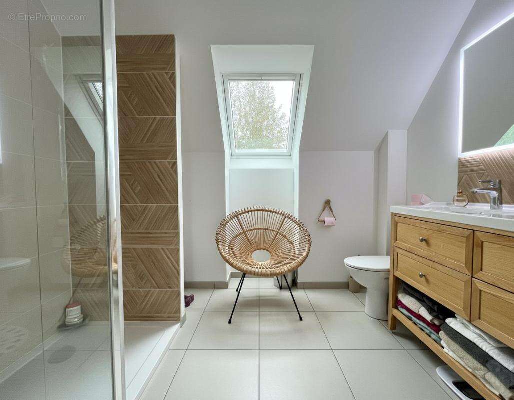 Maison à SAINT-JEAN-DU-CARDONNAY