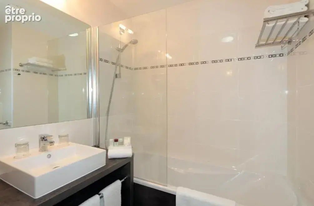 INVESTISSEMENT LOCATIF  Montbonnot-Saint-Martin  Résidence de Tourisme Appart'City Confort Grenoble Inovallée - 5,51% de renta - photo 5