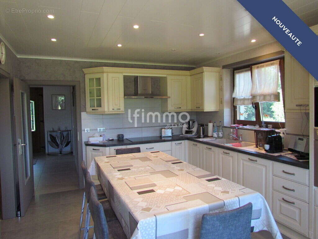 Maison avec une dépendance, sur environ 56 ares - photo 13