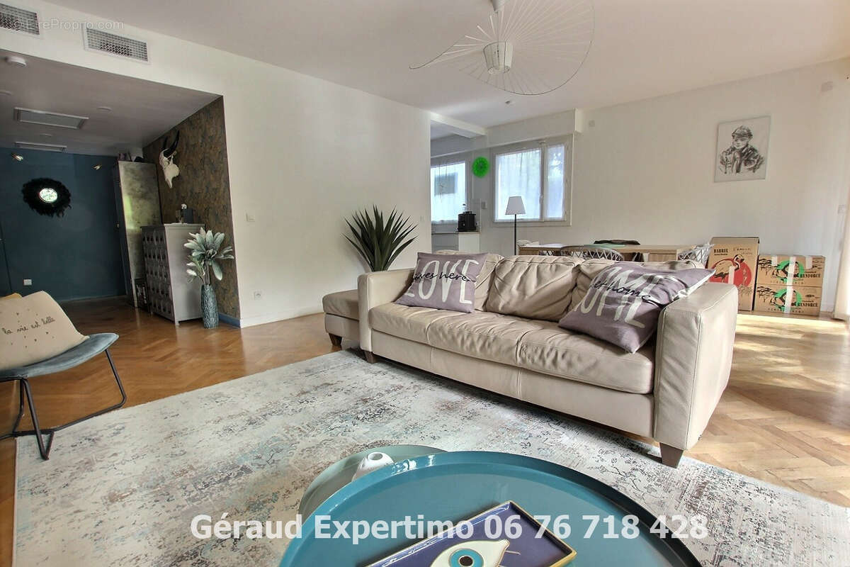Appartement familial avec terrasses et stationnement  Tout Aix à pied - photo 14