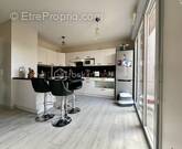 Appartement à VERT-SAINT-DENIS